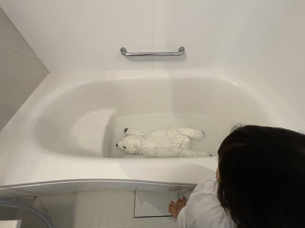 Ikeaのぬいぐるみの洗い方 洗濯乾燥okでも以外な落とし穴があるので注意 しろくま Go Ikea おとしゃんイケア行く